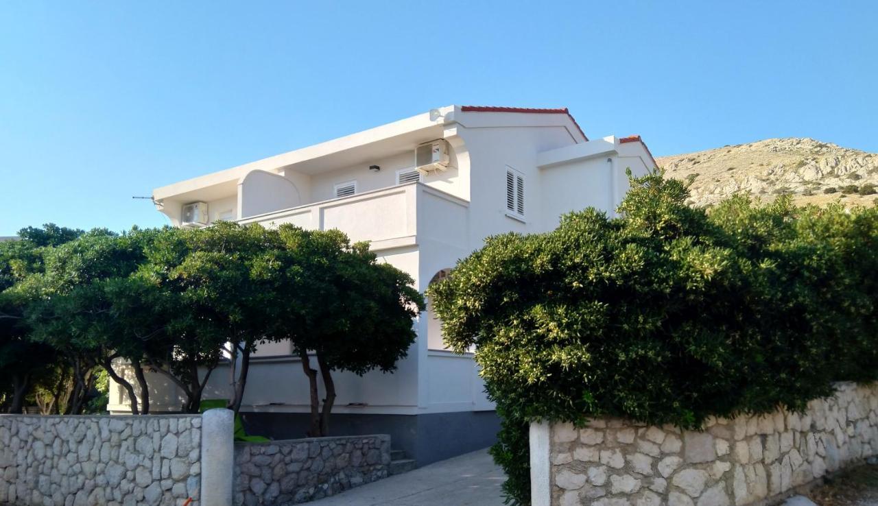 Apartment Edina Pag Pag Town Εξωτερικό φωτογραφία